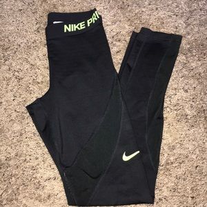 Black Nike pro leggings size xs